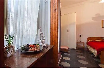 La Dolce Vita Roma Frühstückspension Rom