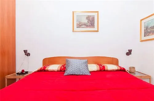 La Dolce Vita Roma Bed & Breakfast Rome